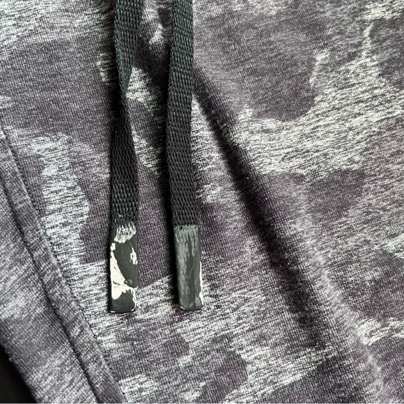 Lululemon High Rise Ready To Rulu Pant Camo Print Size 4 - Picture 6 of 6